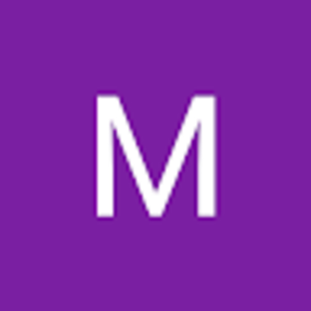 Meet your Posher, Mia